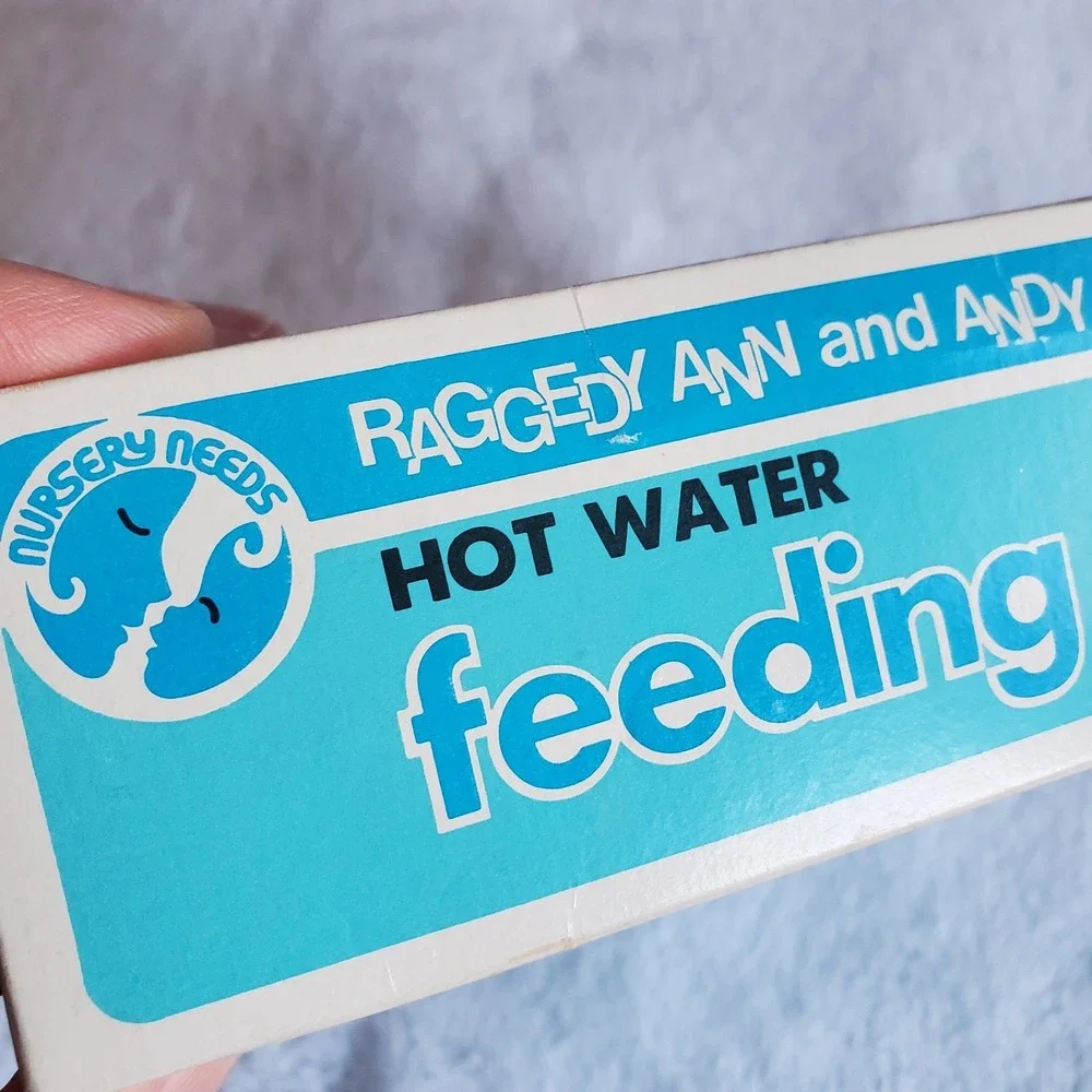 Vintage Raggedy Ann & Andy Nursery Needs Hot Water Feeding Dish W/ Box 1978